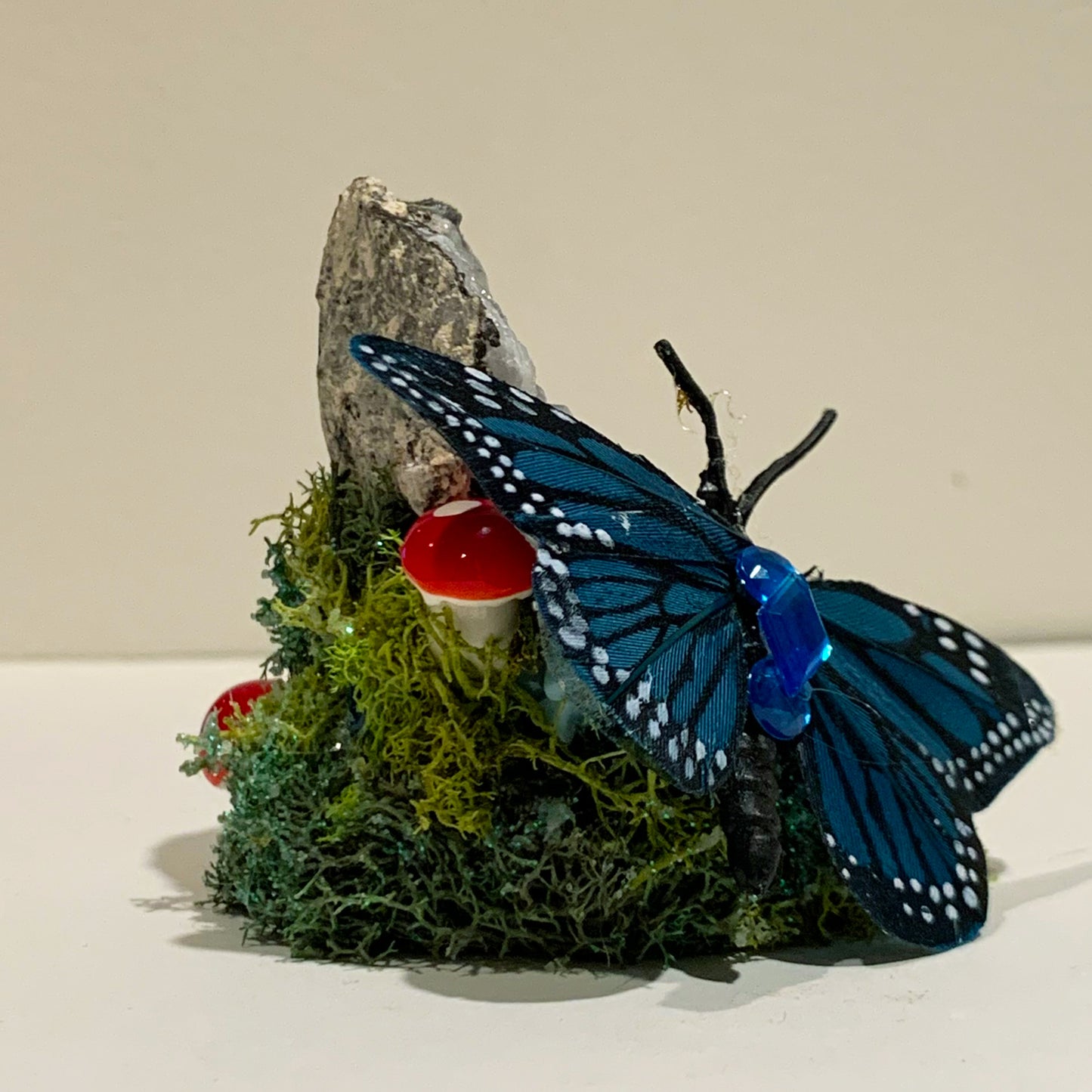 Blue Butterfly - Quartz Geode & Blue Quartz Sculpture